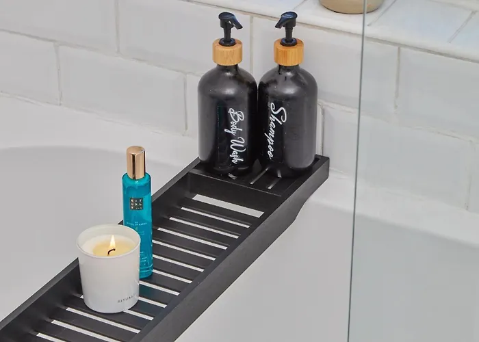 Apartment Sleeps 6 - Perfect For Business Travellers & Families - Free Parking